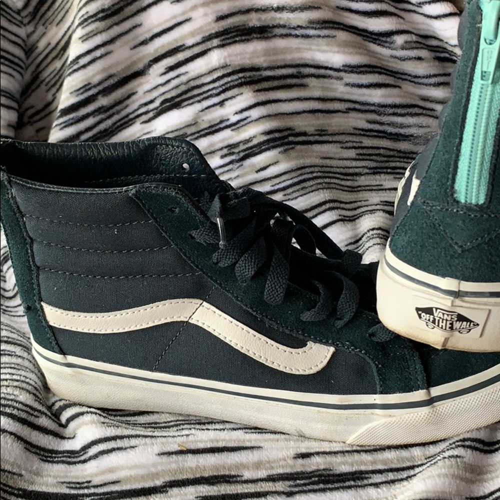 High top Vans with zipper